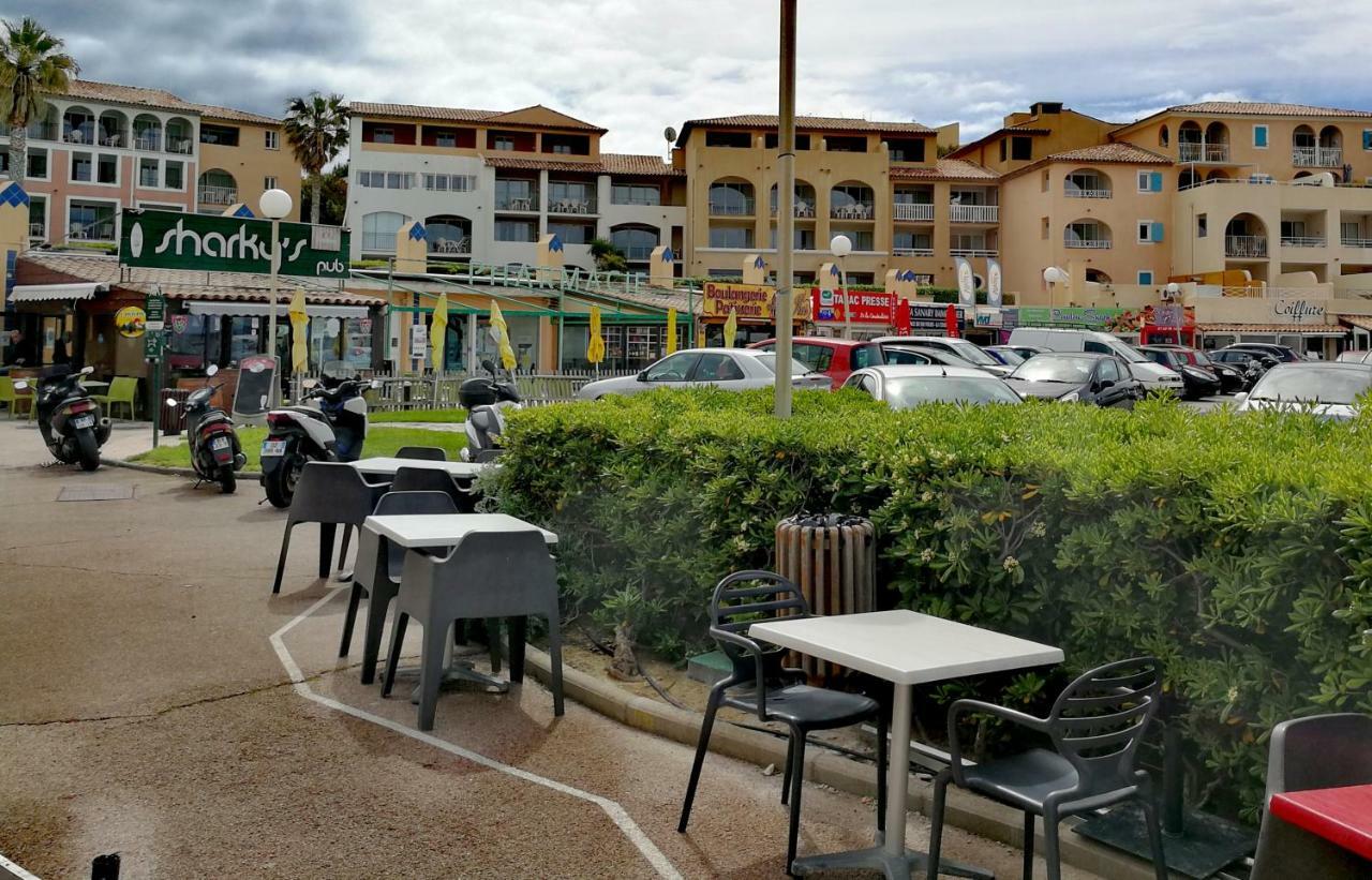 Domaine De La Coudouliere, T2 Climatise Terrasse Vue Mer Sans Vis A Vis Plage A 100M Сикс-Фор-ле-Плаж Екстериор снимка